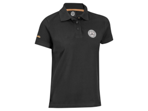 Ladies' polo shirt. 95% cotton/5% elastane. Vintage Mercedes star, trimmed with gold-coloured crystals, on front Gold-coloured "Mercedes" lettering on right sleeve. Sizes XS-XL. black/gold-coloured B6 604 1700-1704.