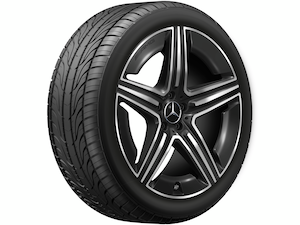 AMG 5-twin-spoke wheel, 53.3 cm (21-inch) AMG 5-twin-spoke wheel, 53.3 cm (21-inch)