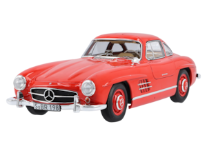 300 SL W 198 (1954-1957)<br/>1:18, manufacturer: Norev<br/>Fire Truck Red B6 604 0695