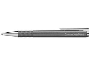 LAMY logo ballpoint pen. Barrel in Mercedes-Benz paintwork colour. Plastic/stainless steel. Push-action. Writes in black. Takes LAMY M 16 large-capacity refills. Silver-coloured Mercedes-Benz logo print on barrel. In decorative test tube packaging. Made for Mercedes-Benz by LAMY.Made in Germany. diamond white B6 695 3087. mountain grey B6 695 3652.