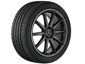 50.8 cm (20-inch) AMG 10-spoke wheel.