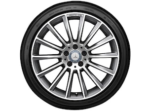 AMG multi-spoke wheel, 48.3 cm (19-inch).