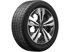 5-twin-spoke wheel, Aero, 45.7 cm (18-inch), High-sheen finish 5-twin-spoke wheel, Aero, 45.7 cm (18-inch), High-sheen finish