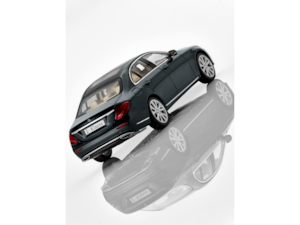 E-Class, 세단, 익스클루시브